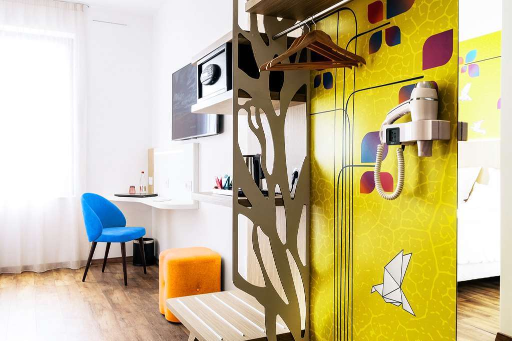 Kyriad Prestige Amiens Poulainville - Hotel And Spa Quarto foto